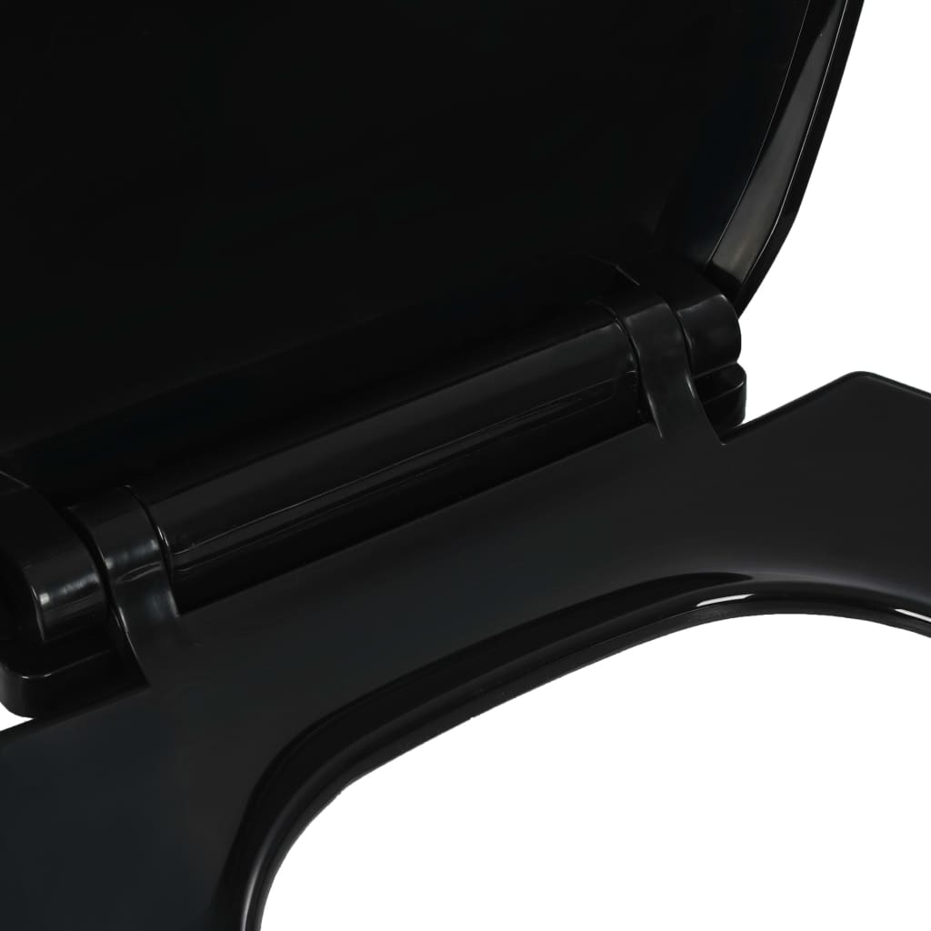 Soft-Close Toilet Seat With Quick-Release Design
