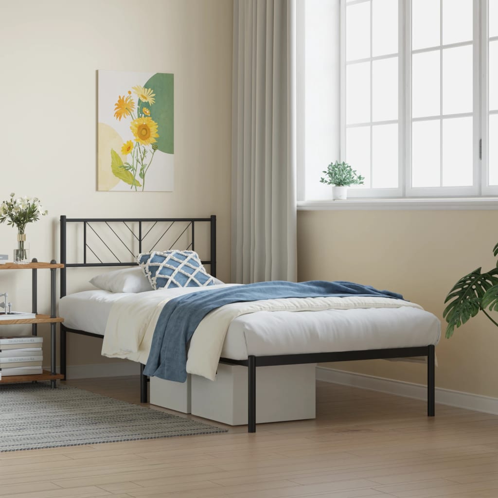 Metal Bed Frame Without Mattress With Footboard 140X200Cm