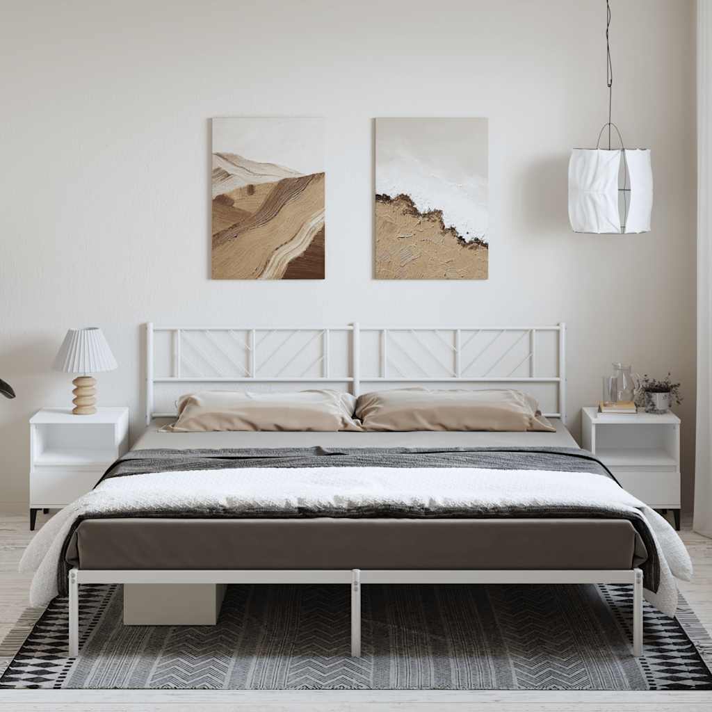 Metal Bed Frame Without Mattress With Footboard 140X200Cm