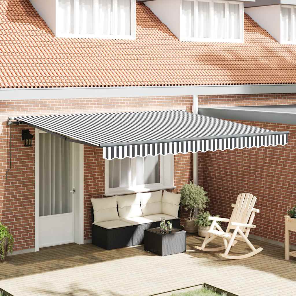 Manual Retractable Awning