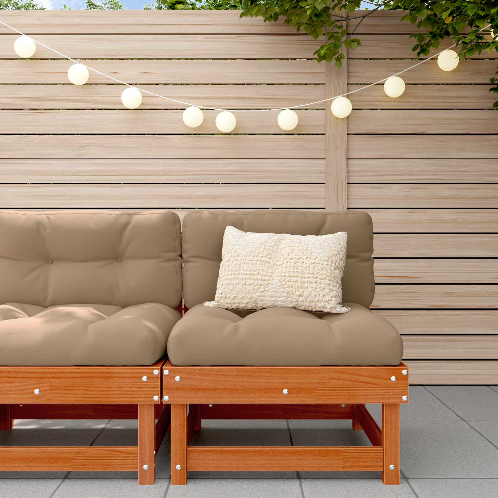 Garden Honey Brown Solid Wood Pine