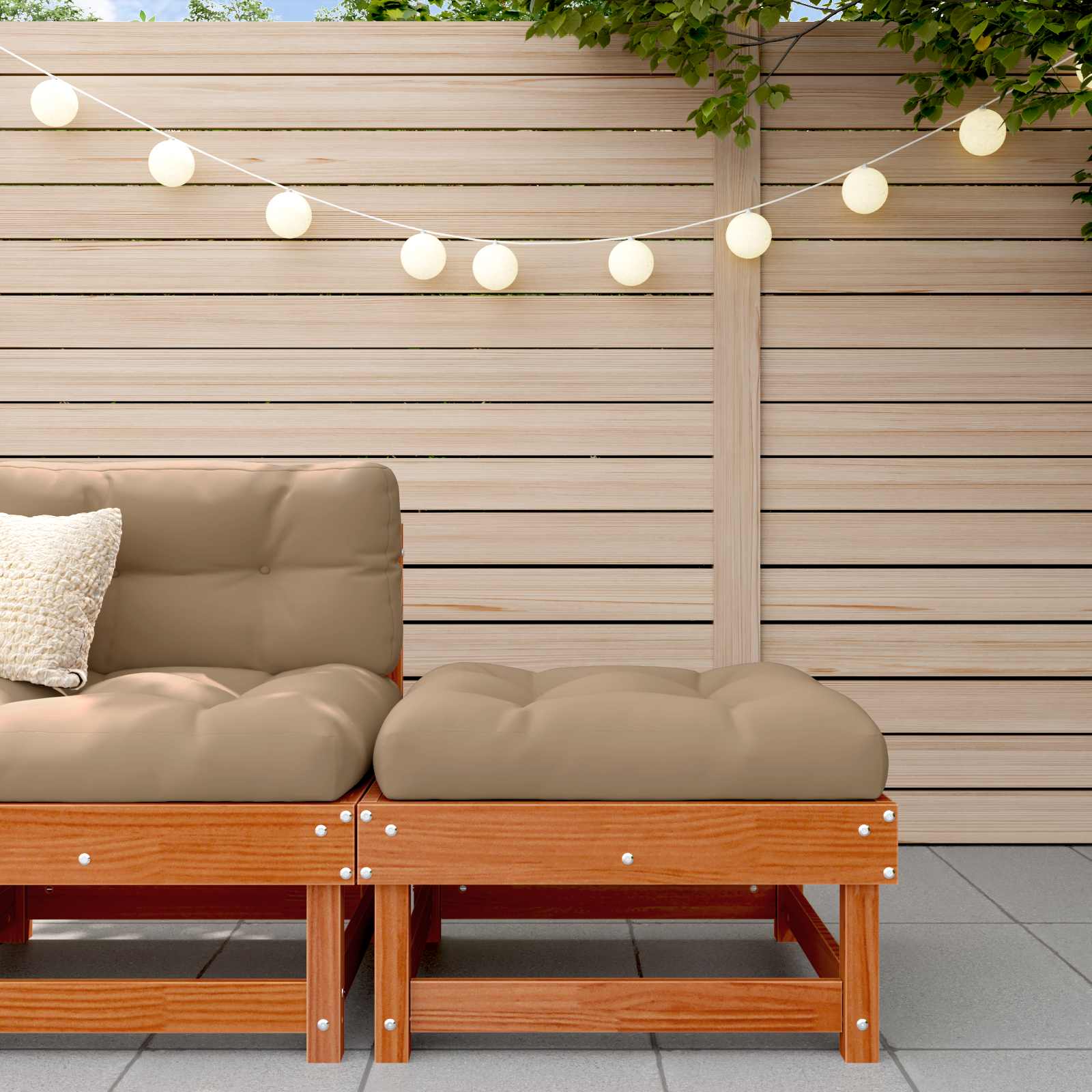 Garden Honey Brown Solid Wood Pine