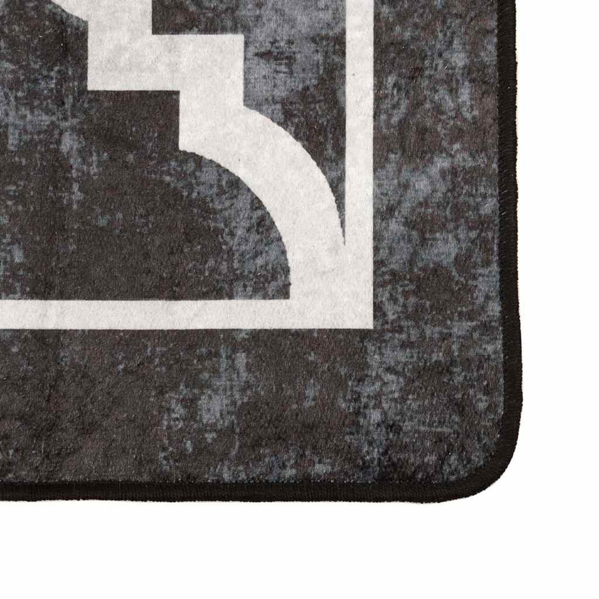 Rug Polyester Black 160 x 0.4 x 230 cm Floor Mat Home Decor Floor Covering